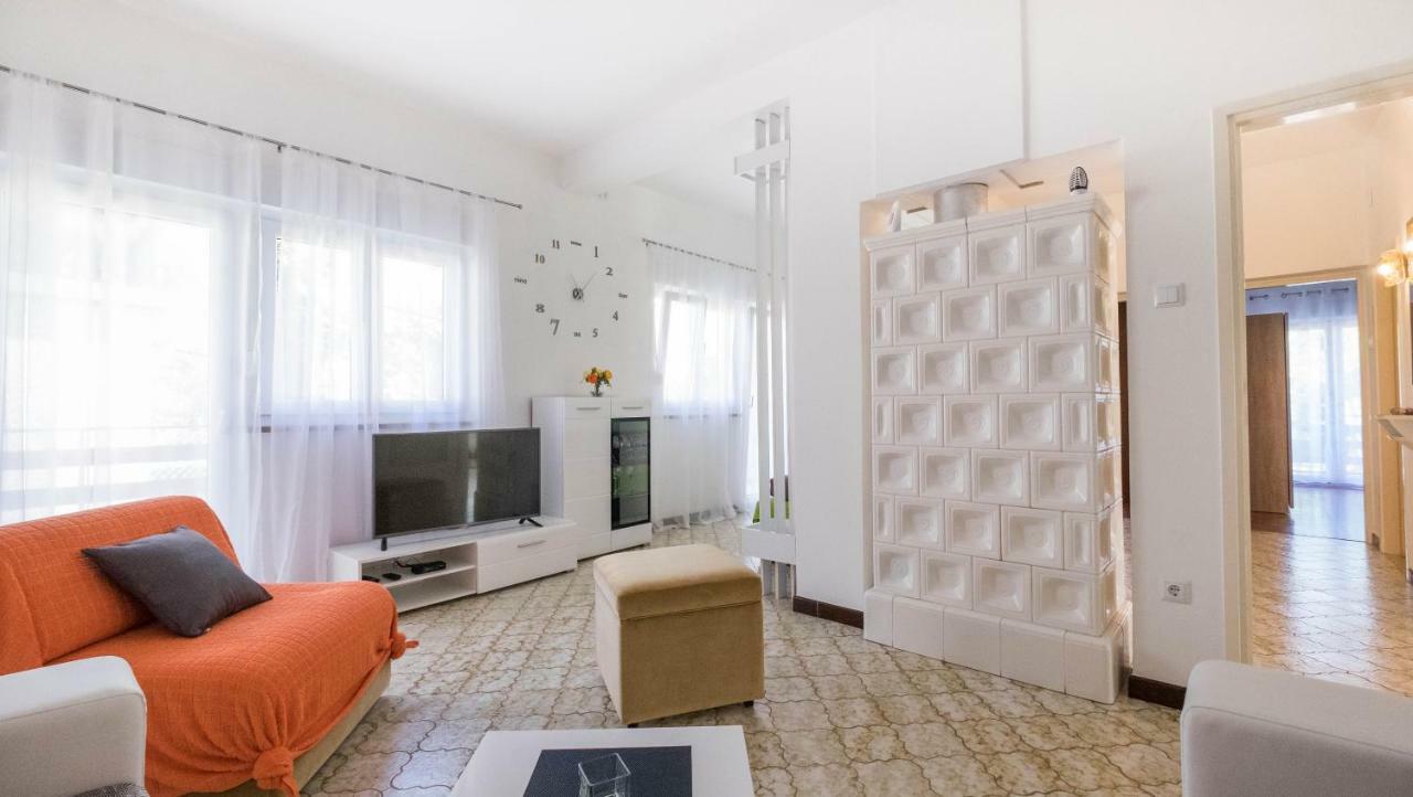 Apartment Ema Medulin Kültér fotó